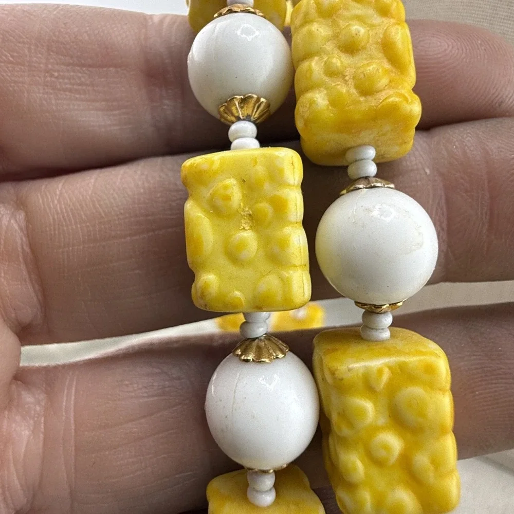 Vintage Beaded Necklace Yellow White Retro Acrylic 23”